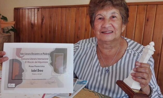 Hoy, los que entrevistan son los chicos de la Escuela de Comercio: «Gálvez, desde la voz de Isabel Bravo de Rigalli»