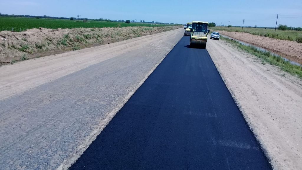 Región: avanza la pavimentación de ruta 10 tramo Gálvez-Bernardo de Irigoyen