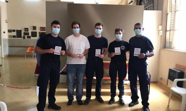 Personal de Bomberos Voluntarios también recibió la primera dosis de la Sputnik V