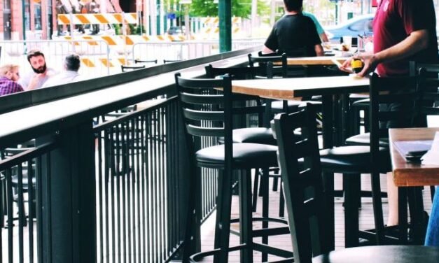 PROVINCIA AUTORIZÓ LA EXTENSIÓN DEL HORARIO LABORAL DE BARES Y RESTAURANTES
