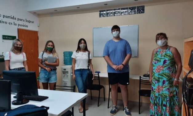 La Universidad Siglo 21 CAU Gálvez, abrió sus puertas para las inscripciones al ciclo lectivo 2021