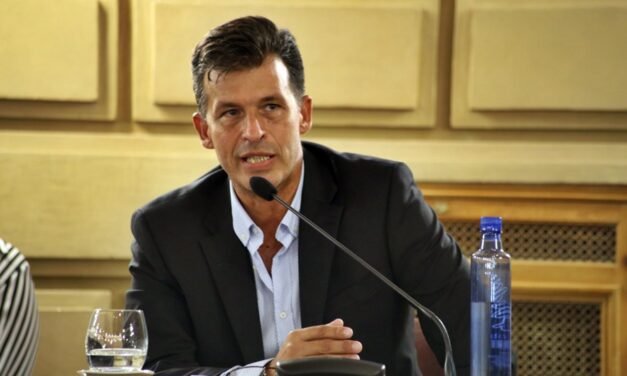 DIANA SOLICITÓ EL BOLETO GRATUITO PARA TRABAJADORES DE LA SALUD