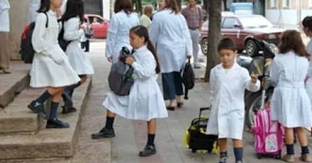 Los docentes públicos aceptaron la propuesta salarial y se levantó el paro previsto para esta semana