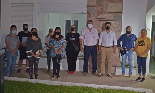 Diana entregó aporte a instituciones y también reclamó a la Provincia el aumento en el porcentaje de vacunación en el Departamento