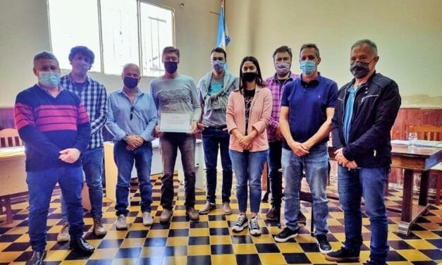 El Concejo reconoció a Empresa Galvense por sus 60 años y a cuatro policías por su labor heroica