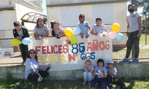 La Escuela N° 665 «Mariscal Santa Cruz» – Campo Aldao celebró su 85° aniversario