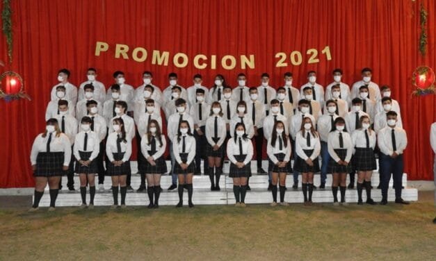 La E.E.T.P N°456 despidió a los egresados de la Promoción 2021
