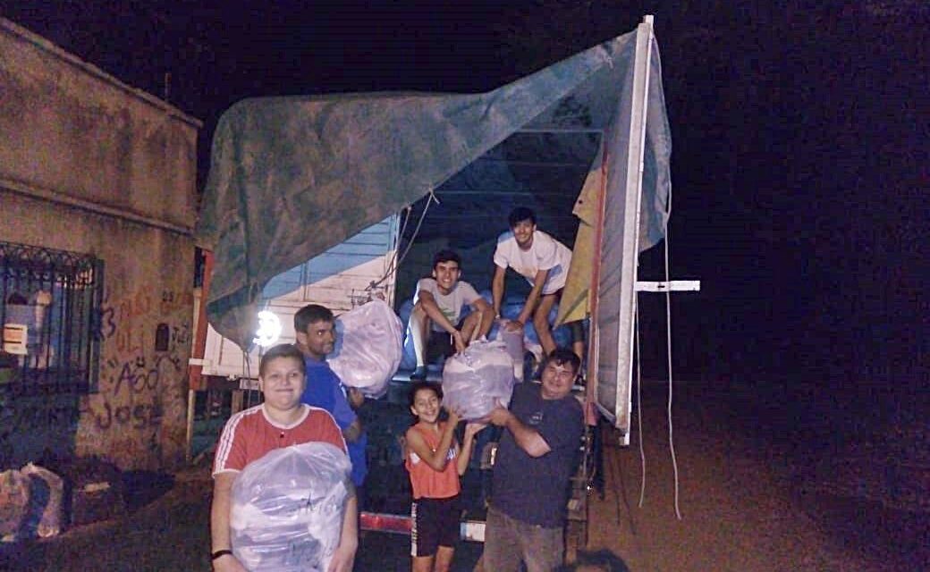 La alegría de ayudar… : partieron las donaciones a Colonia El Simbolar, Santiago del Estero