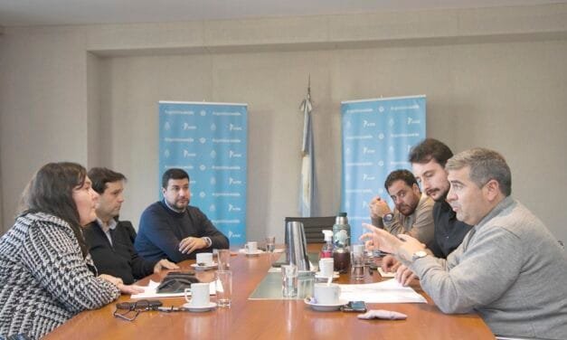 Proyecto de ley y gestiones para el traspaso a la provincia del Hospital Sayago y el LIF