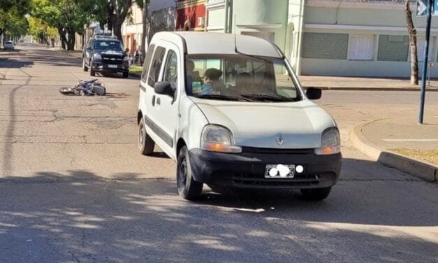 Policiales: siniestros viales en Gálvez y Maciel