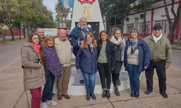 Acto y homenajes en el Día del Bombero Voluntario