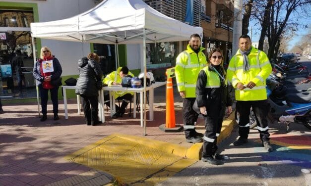 Concientizan sobre el uso del casco en el Día Nacional de la Seguridad Vial