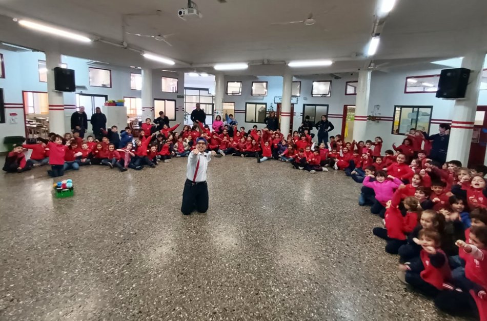 Aguas Santafesinas acerca su programa educativo a las escuelas de Gálvez