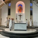 Monseñor Sergio Fenoy consagró el altar de la Capilla de Guadalupe