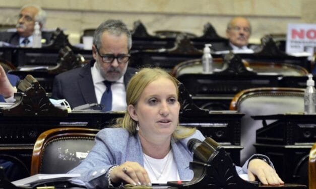 Estaciones de servicio dejarán de operar con tarjetas de crédito: “Ante un Estado que no responde, el perjudicado siempre es el usuario”