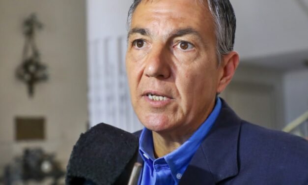 El gobierno provincial convocó a paritarias