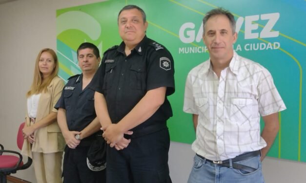 El Jefe de la UR XV de Policía visitó la ciudad: Nuevos agentes, cámaras de seguridad y policía motorizada