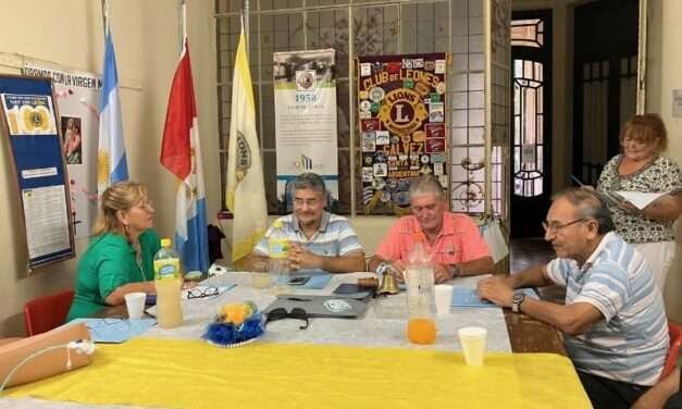 Leones: El Gobernador de Distrito visitó la ciudad