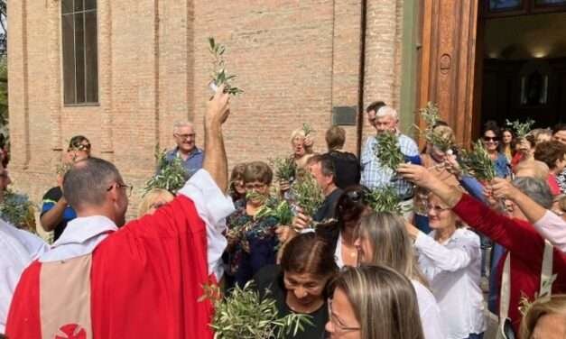 Con Procesión y Misa la Iglesia celebró el Domingo de Ramos junto a los Veteranos de Malvinas
