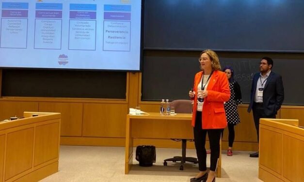 La docente Mariela Guadagnoli expuso en Buenos Aires, su investigación sobre educar en la resiliencia