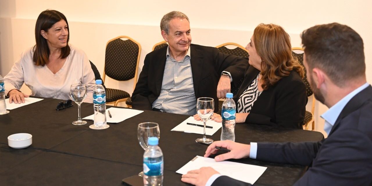 Cumbre de dirigentes socialistas con Rodríguez Zapatero
