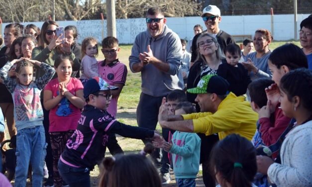 En Vecinal Bermúdez se vivió el Día del Niño, organizado por el senador Leo Diana y equipo