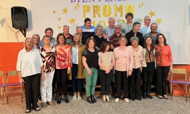 Ex alumnos de la Escuela N° 6035 celebraron sus Bodas de Oro