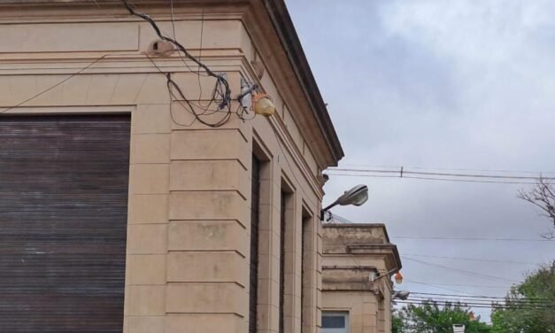 Por cuarta vez, robaron cables en la EETP 456