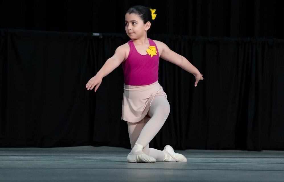 La pequeña Martina Colombatto obtuvo medalla de plata y beca parcial de la American Academy of Ballet