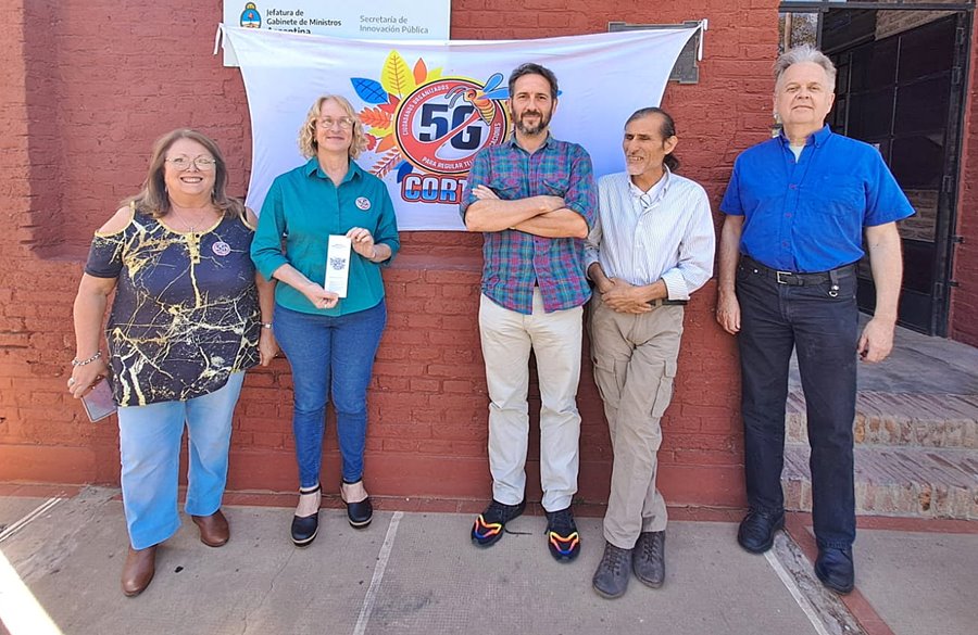 El grupo de vecinos UNIDOS POR NUESTROS DERECHOS organizó conferencia y pide regulación para el 5G