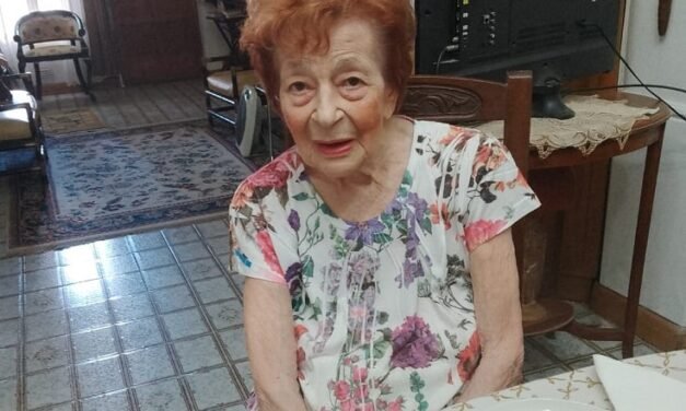 Un siglo y algo más: Amelia de Qüesta celebró 101 años