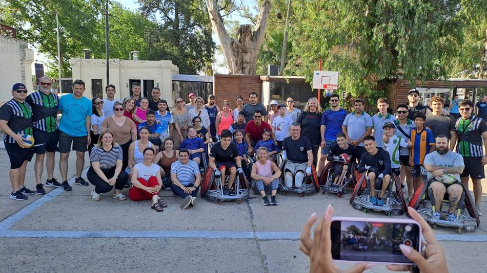 El playón del FF.CC. vivió este sábado una gran jornada de convivencia con «ACTIVÁTE»