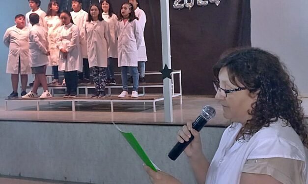Graduaciones: La Escuela N° 305 despidió a sus alumnos de 7°