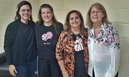 300 mujeres en el congreso de la Iglesia «Príncipe de Paz»: «Lo espiritual es lo que nos permite seguir adelante»