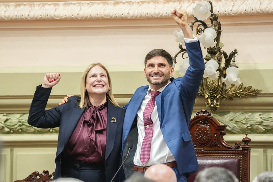 Maximiliano Pullaro y Gisela Scaglia abrieron el 143° Período de Sesiones Ordinarias de la Legislatura de Santa Fe