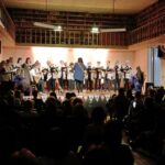 El Coro «Flores de Plata» festejó sus 10 años con un concierto en la Biblioteca