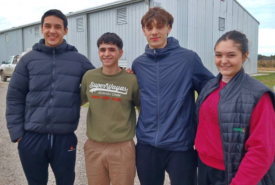 PRESENTARON EL GRUPO DE LA COOPERATIVA «CAMIL JÓVENES»