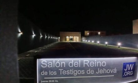 Presentaron a la comunidad, el nuevo salón del Reino de los Testigos de Jehová