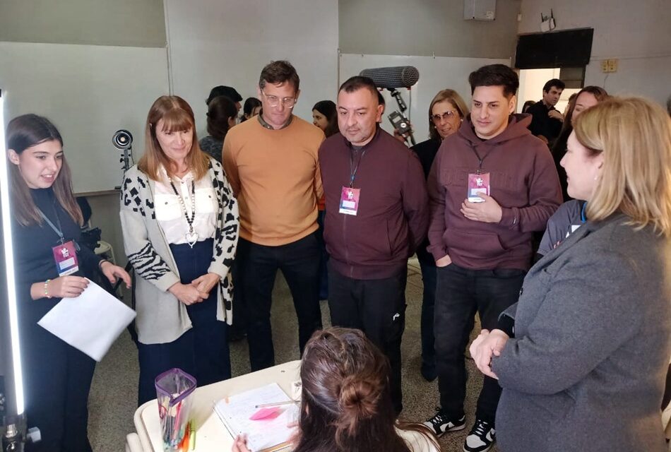 «Corto 72 Horas»: La ministra de Cultura visitó los sets de filmación