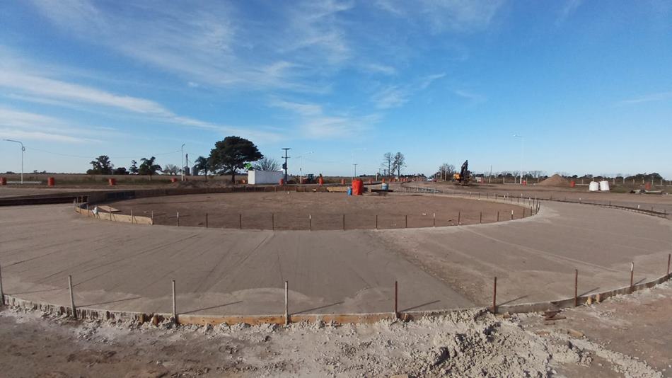 Provincia avanza en la construcción de la nueva rotonda en el cruce de rutas provinciales N° 80 y 10