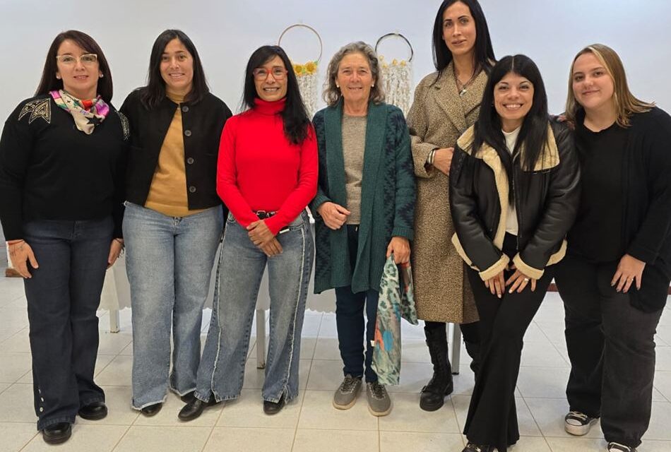 Conversatorio «MUJERES EN TERRITORIO, REDES Y RESISTENCIA»: visibilizar la invisibilidad