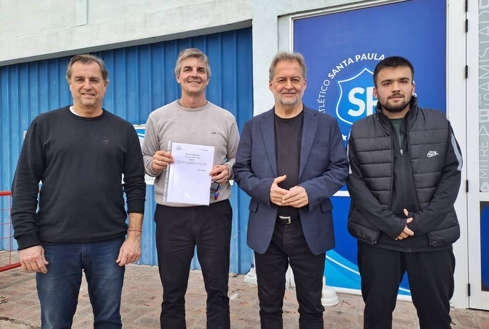 El diputado Mirabella reconoció al Club Santa Paula por sus 90 años de trayectoria