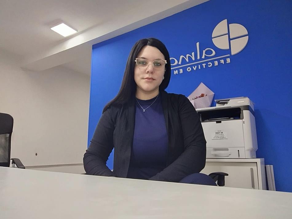 Florencia Reynoso es la encargada de la sucursal Gálvez.