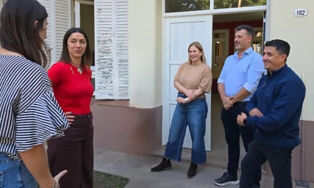 Provincia otorgará un aporte de $10 millones a la Municipalidad de Gálvez para forestación urbana