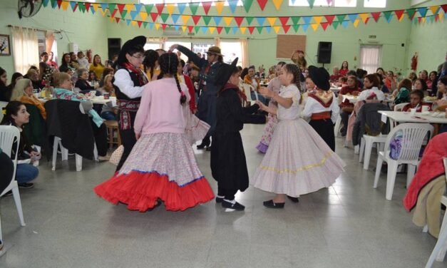 Breves del finde: día del Niño x 2 y primer té del Coro de Niños