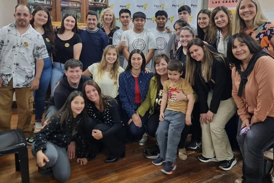 Jóvenes comprometidos: alumnos de la Escuela Nro. 670 brindaron charla sobre ciberseguridad