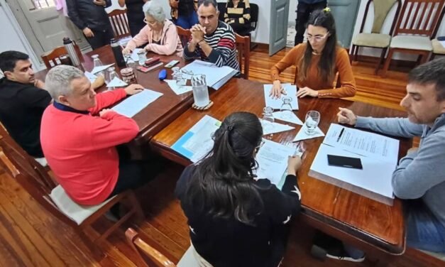 Concejo: se extendió el doble estacionamiento en cuadras céntricas hasta el 31 de diciembre