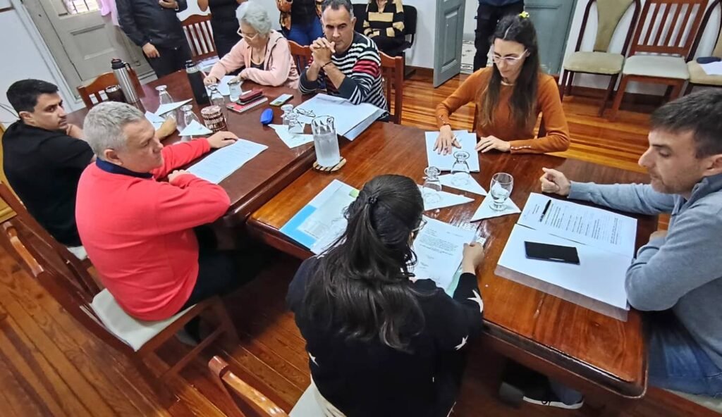 Concejo: se extendió el doble estacionamiento en cuadras céntricas hasta el 31 de diciembre