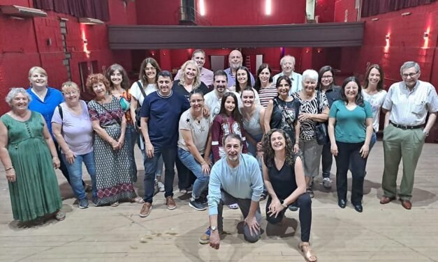 Presentaron la nueva comisión para la Sociedad Italiana: recibirán aporte de 50 millones para el Teatro Marconi