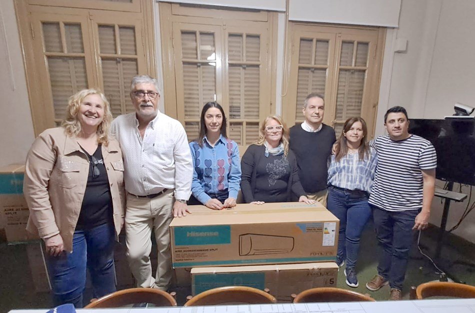 Hospital: llegaron diez aires acondicionados para el Centro de Rehabilitación gestionados por la vicegobernadora Scaglia
